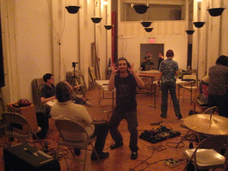 Issue Project Room